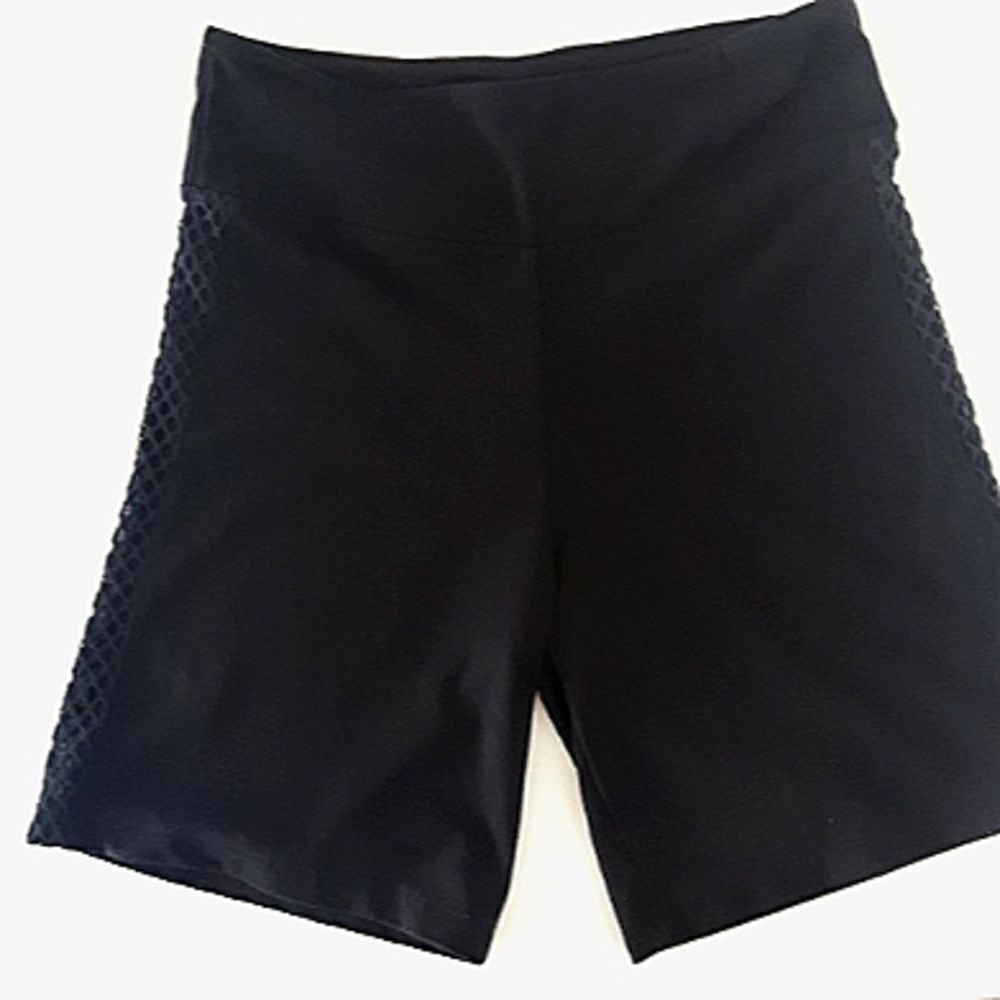 Victoria Sport Women's Shorts Black Size S Excellent Condition